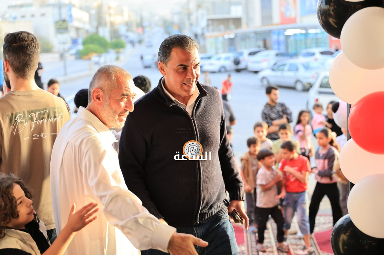 Madar Al-Saa Images 0.06416712872319286