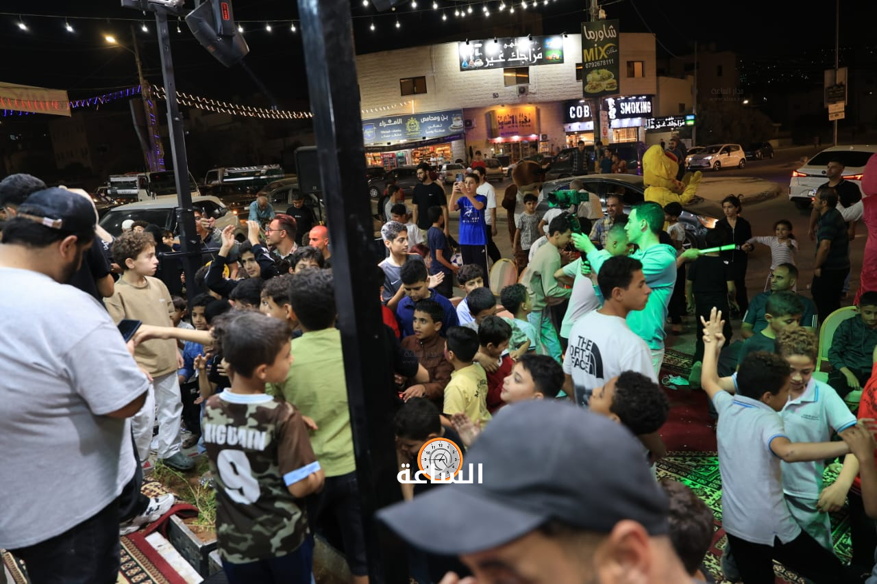 Madar Al-Saa Images 0.3110488056814611