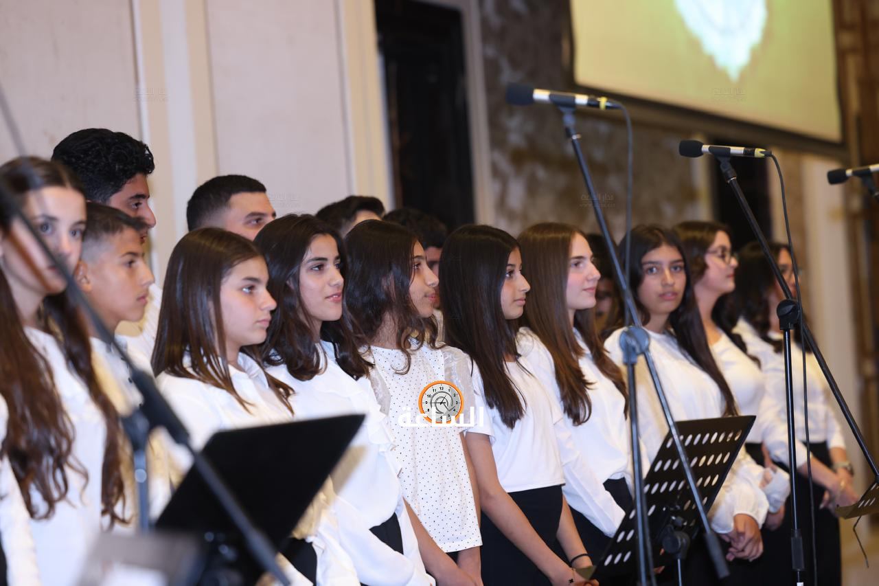 Madar Al-Saa Images 0.7136133683261839