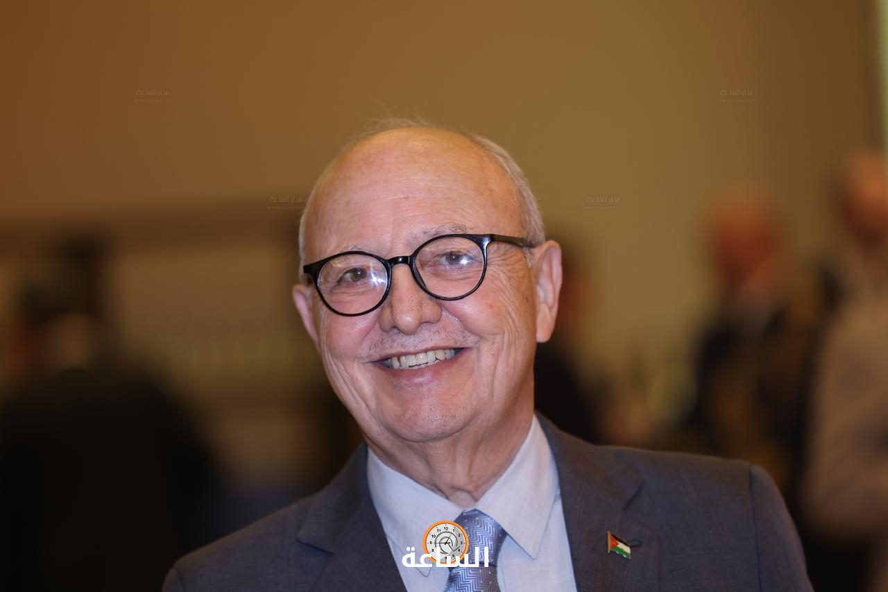 Madar Al-Saa Images 0.8346194080645558