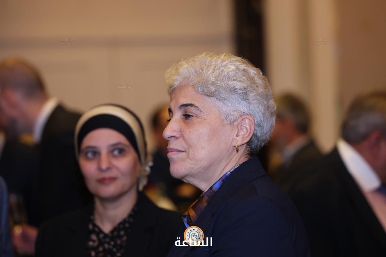 Madar Al-Saa Images 0.4678210624898974