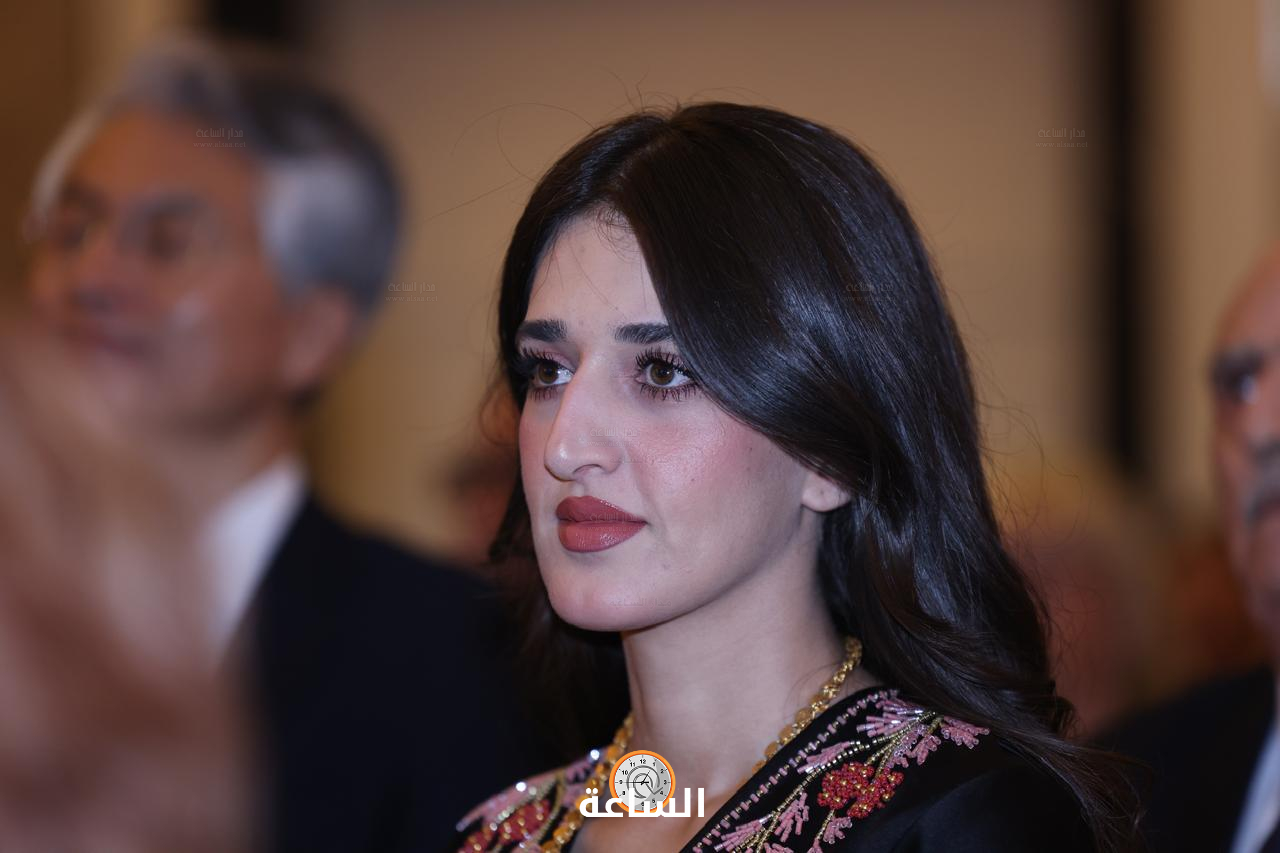 Madar Al-Saa Images 0.6037691283475568