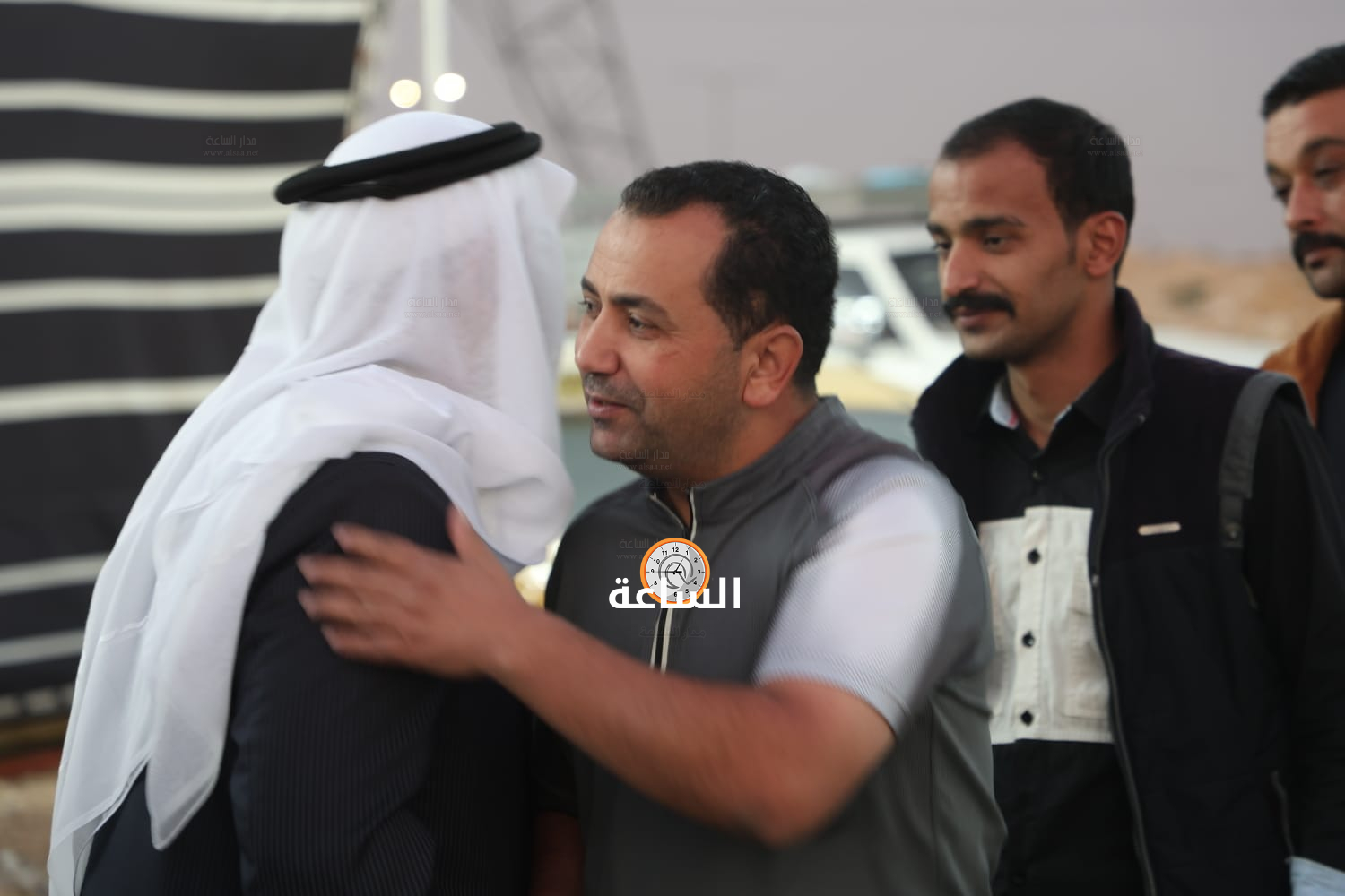 Madar Al-Saa Images 0.19137626397452512