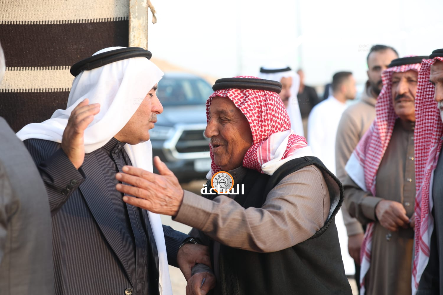 Madar Al-Saa Images 0.47624355421221576