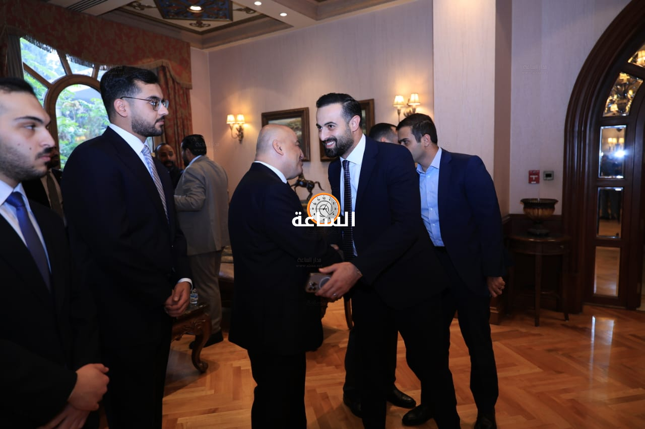 Madar Al-Saa Images 0.35476414115463717