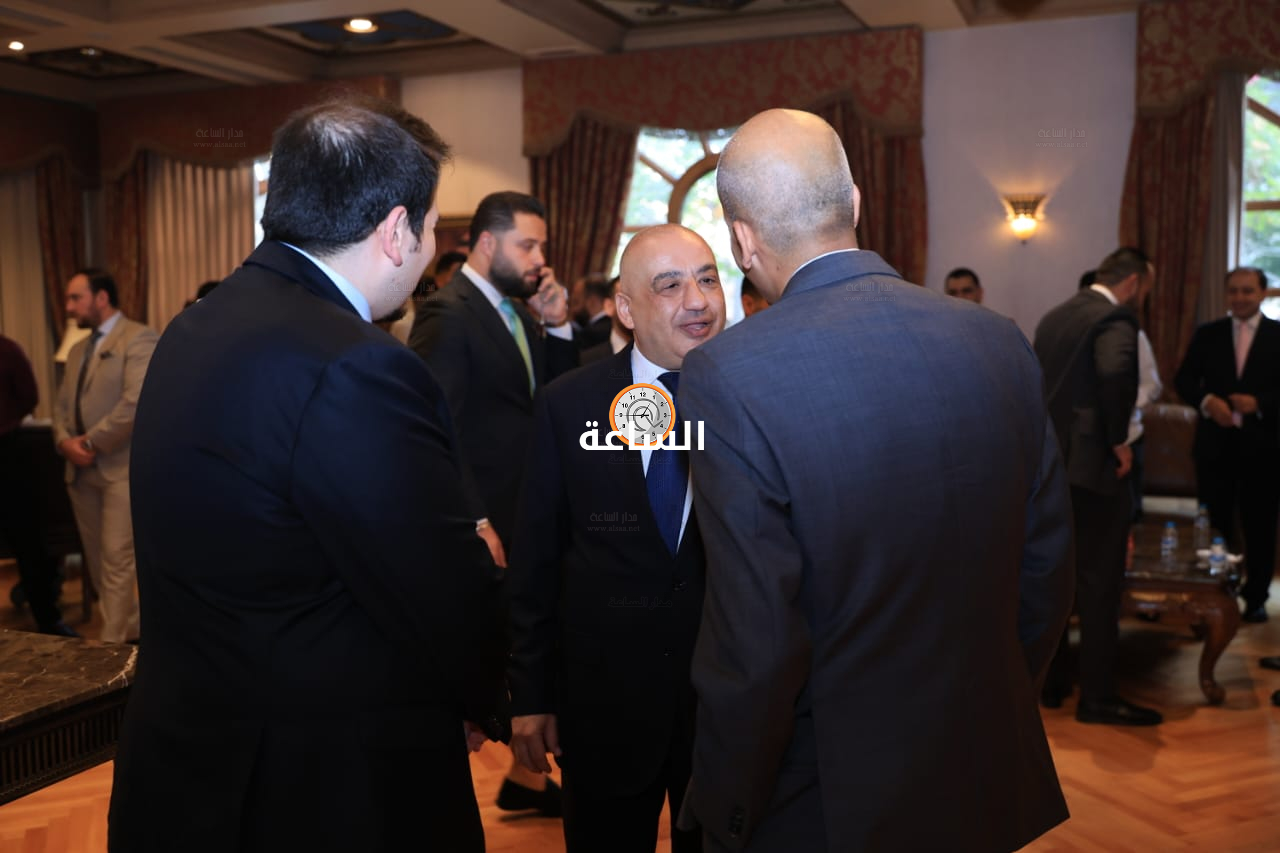 Madar Al-Saa Images 0.5430812610409468
