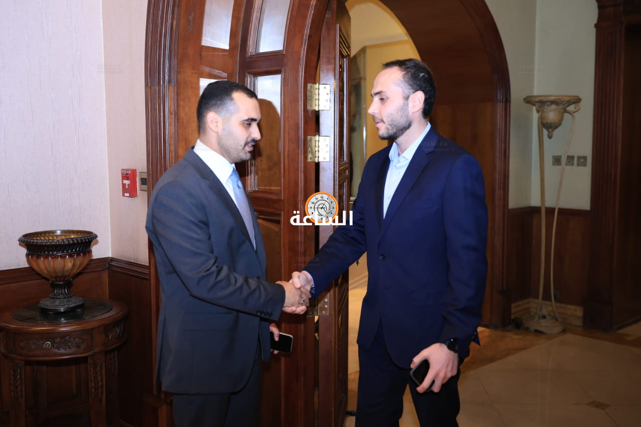 Madar Al-Saa Images 0.28356437375338106