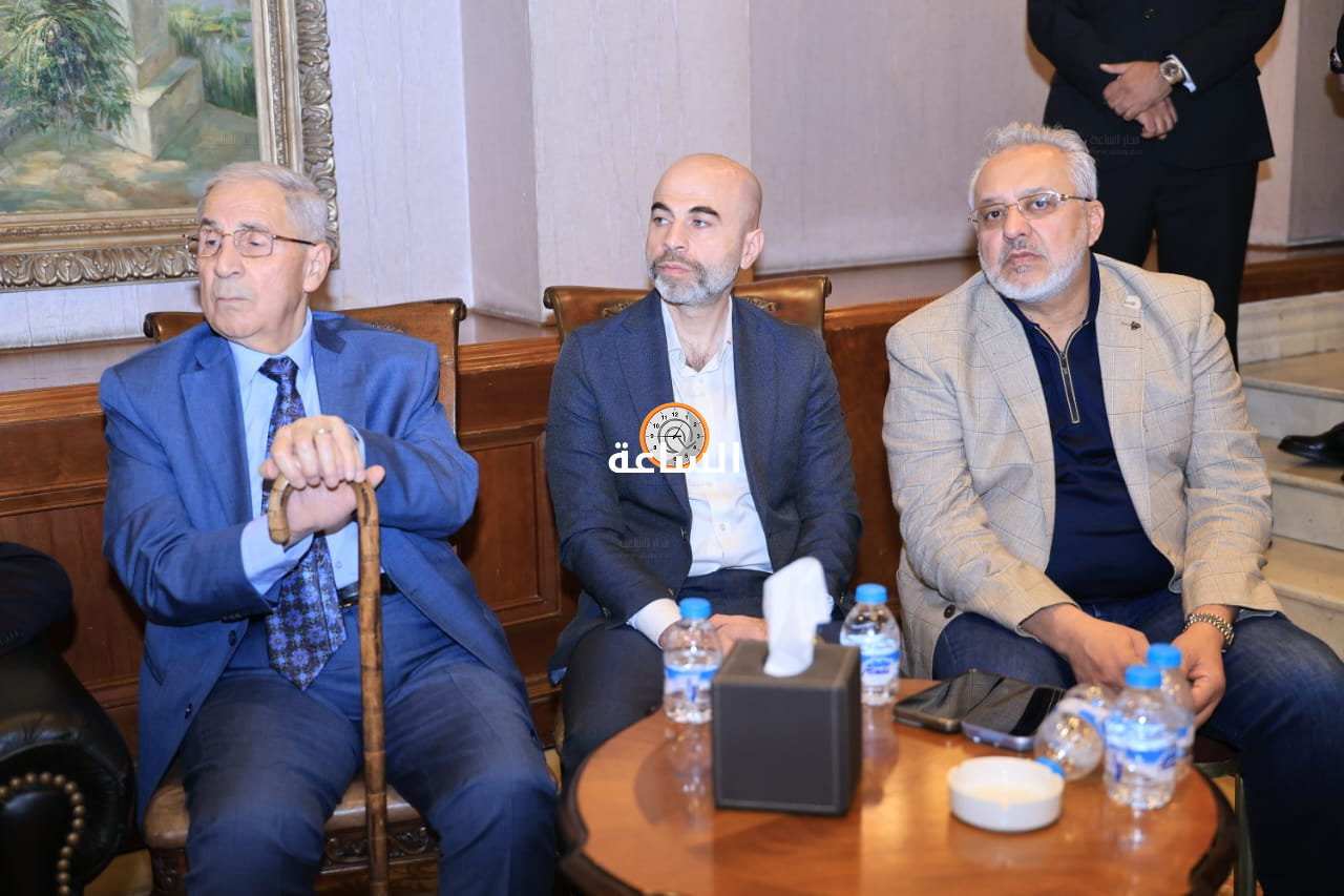 Madar Al-Saa Images 0.641147179676504