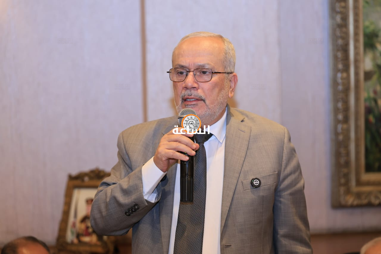 Madar Al-Saa Images 0.5092743930036382