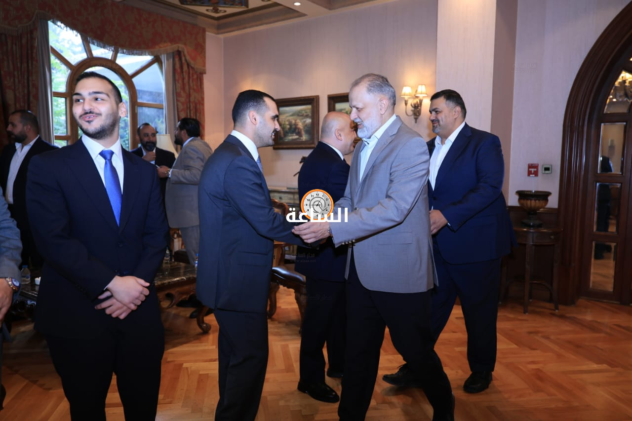 Madar Al-Saa Images 0.2857472168512657