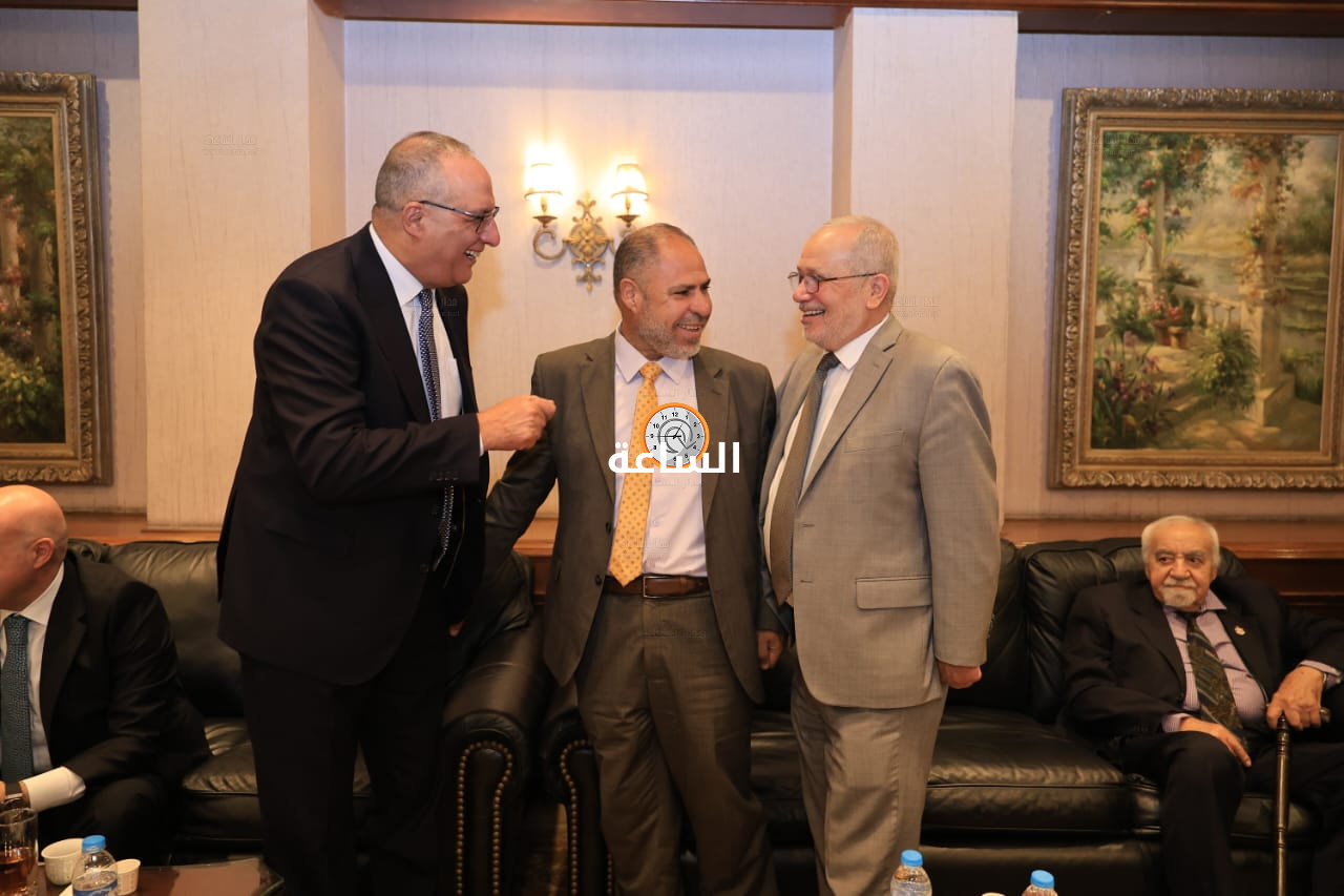 Madar Al-Saa Images 0.08205695529814394