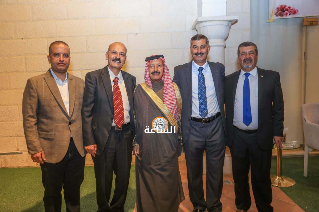 Madar Al-Saa Images 0.41003433601672423