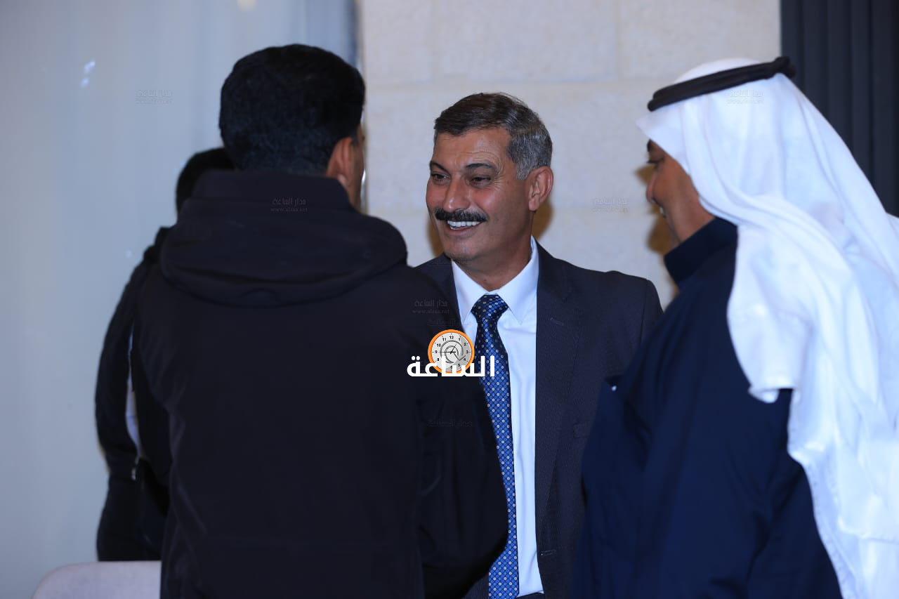 Madar Al-Saa Images 0.8225154698888321