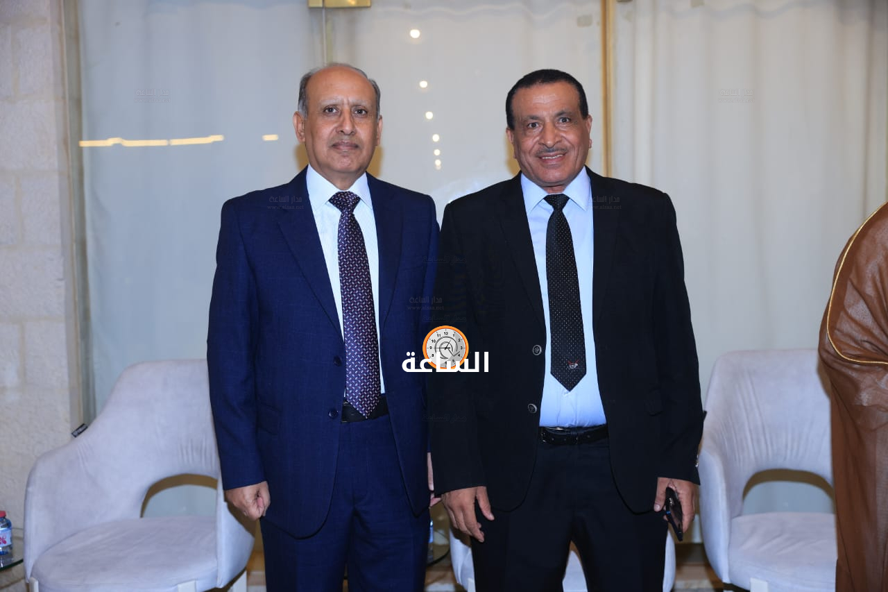 Madar Al-Saa Images 0.4361242667726767
