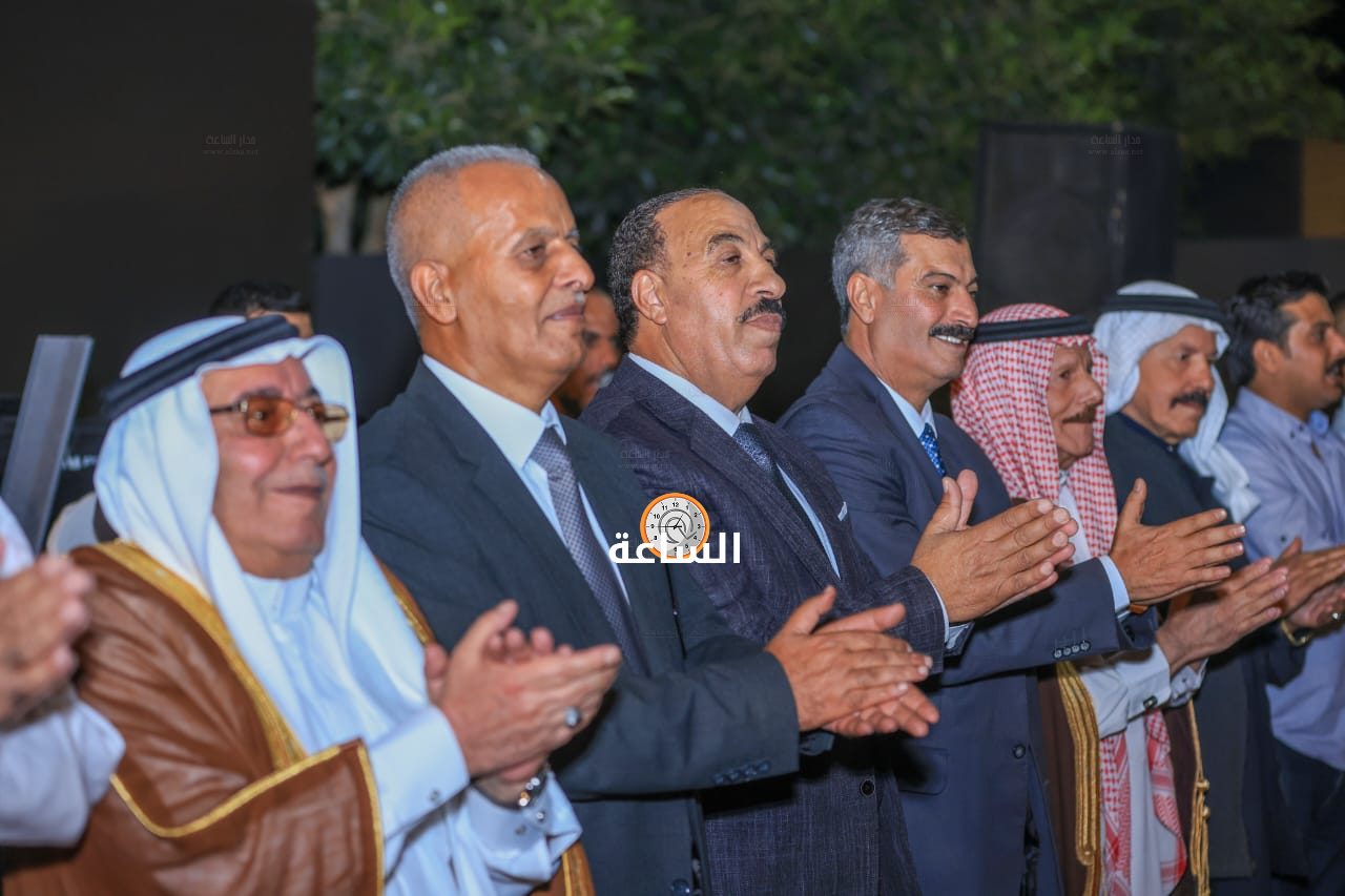 Madar Al-Saa Images 0.006371557597599664
