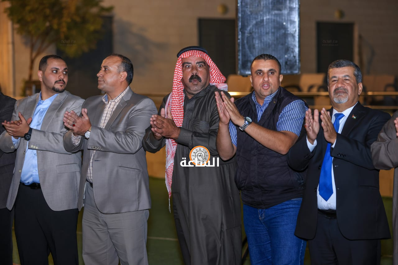 Madar Al-Saa Images 0.26050076129410193