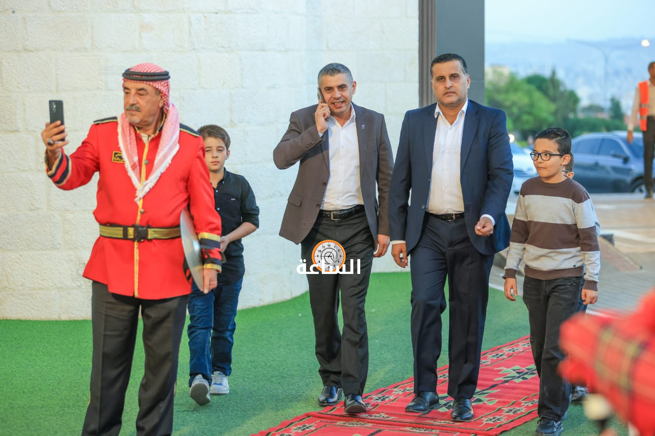 Madar Al-Saa Images 0.28515959113291245