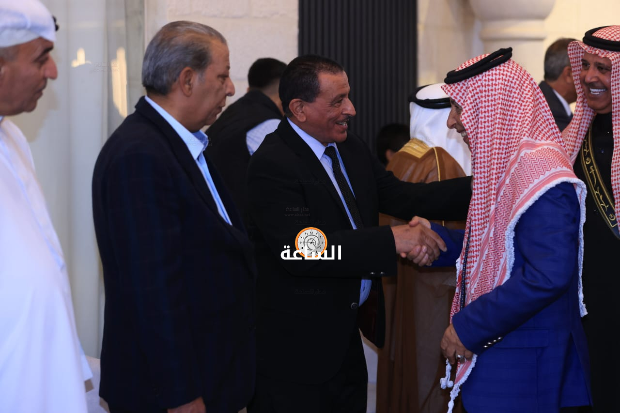 Madar Al-Saa Images 0.5708177466066834
