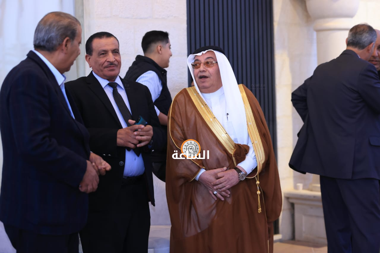 Madar Al-Saa Images 0.10095514678256046