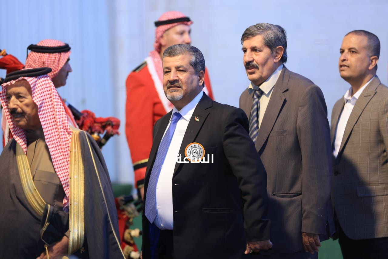 Madar Al-Saa Images 0.5619626921058437
