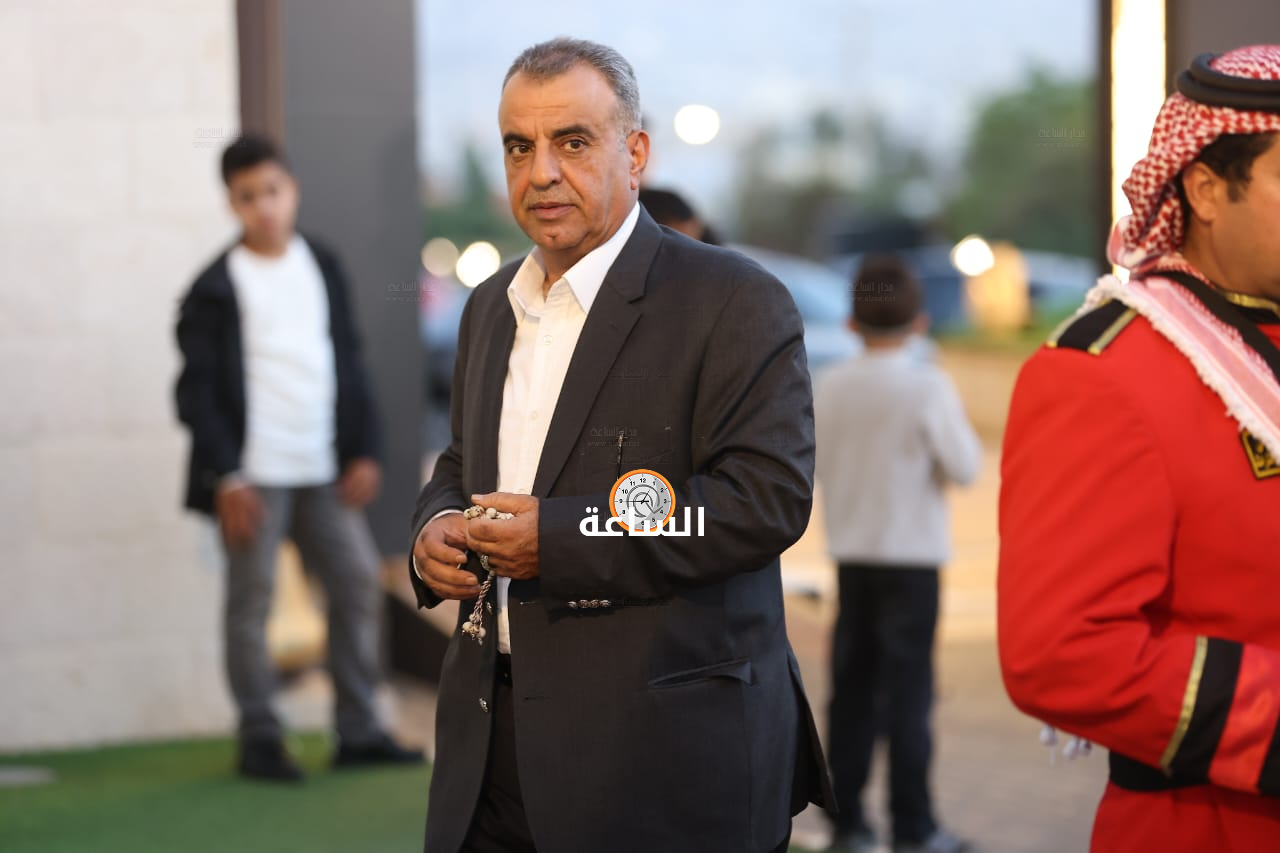 Madar Al-Saa Images 0.4126203547235967