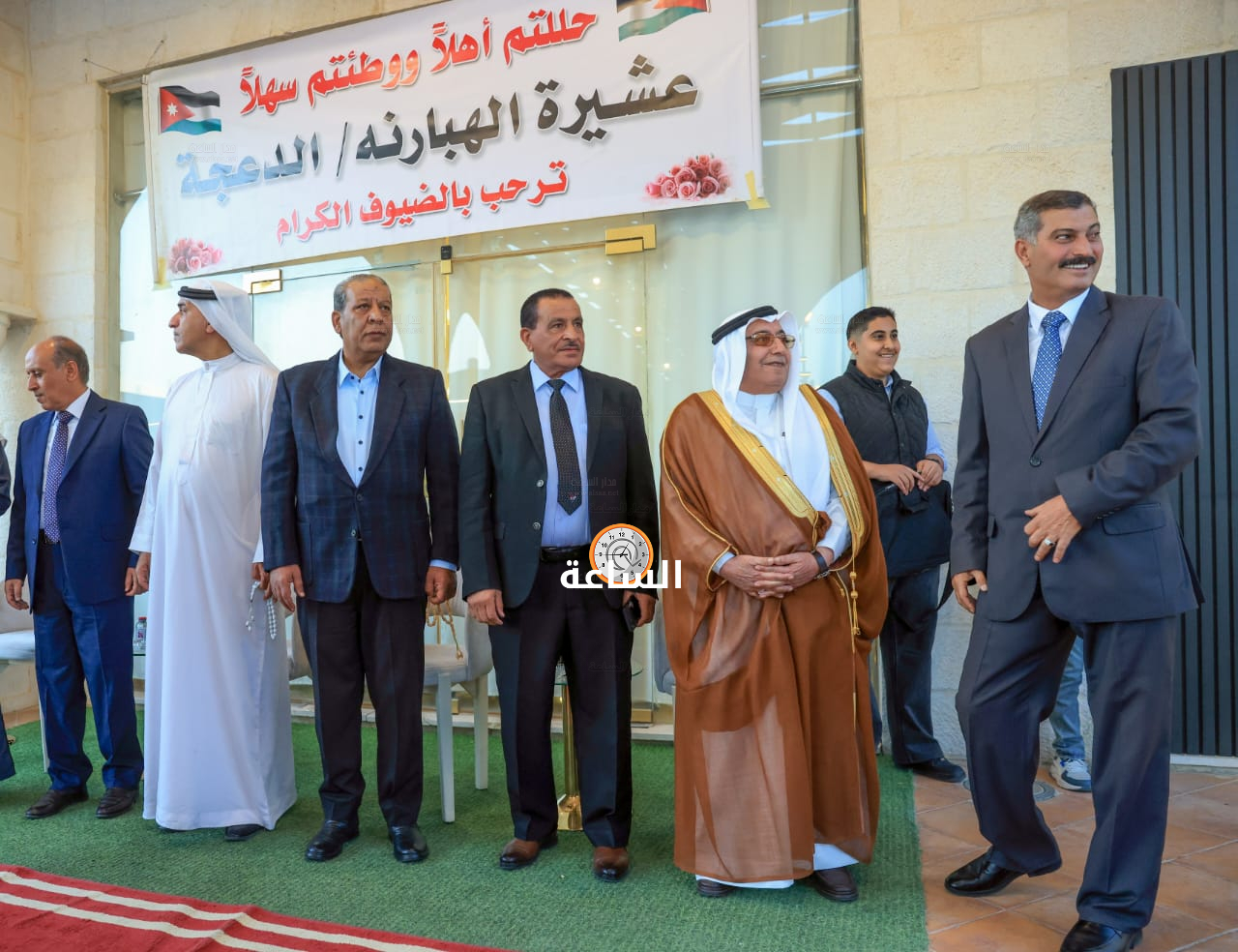 Madar Al-Saa Images 0.7498541655233009