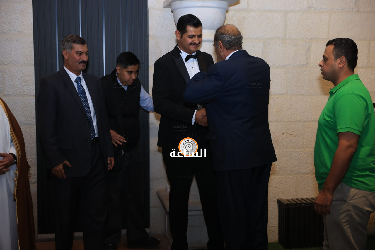 Madar Al-Saa Images 0.6605648148525983