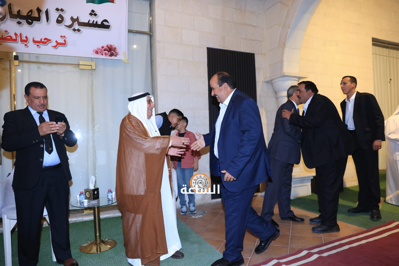 Madar Al-Saa Images 0.3444222721125638