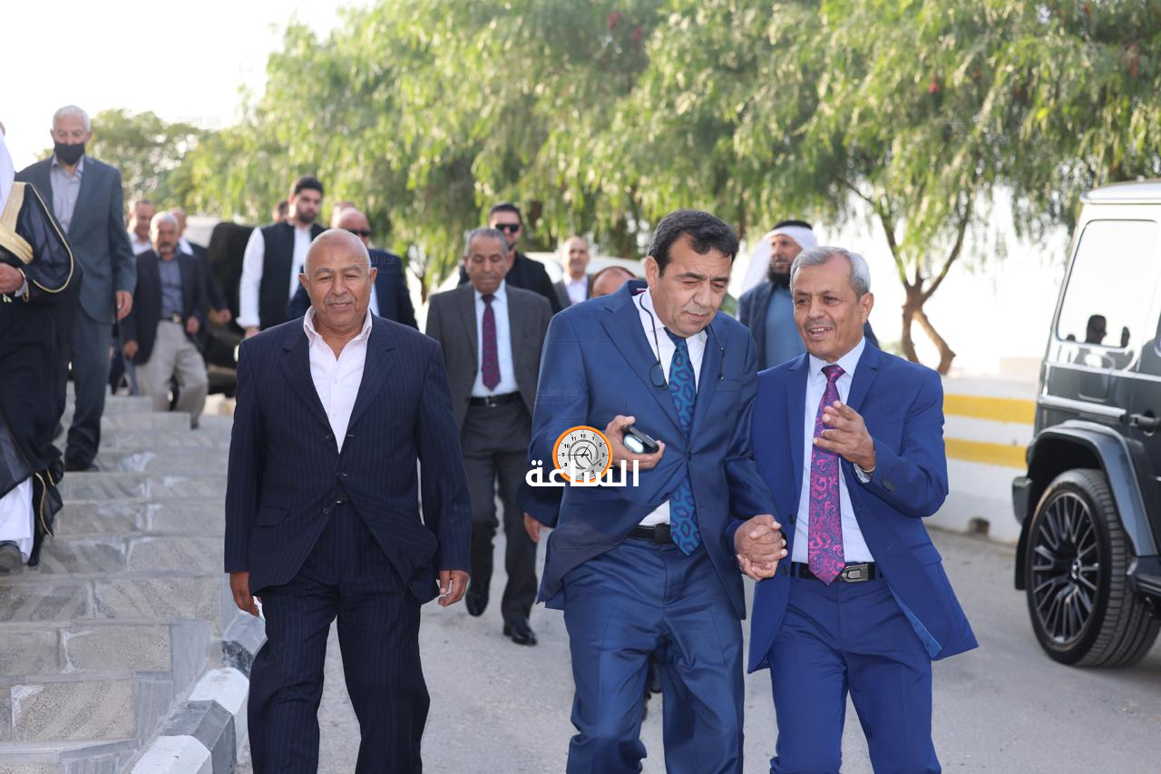 Madar Al-Saa Images 0.7088398537680806