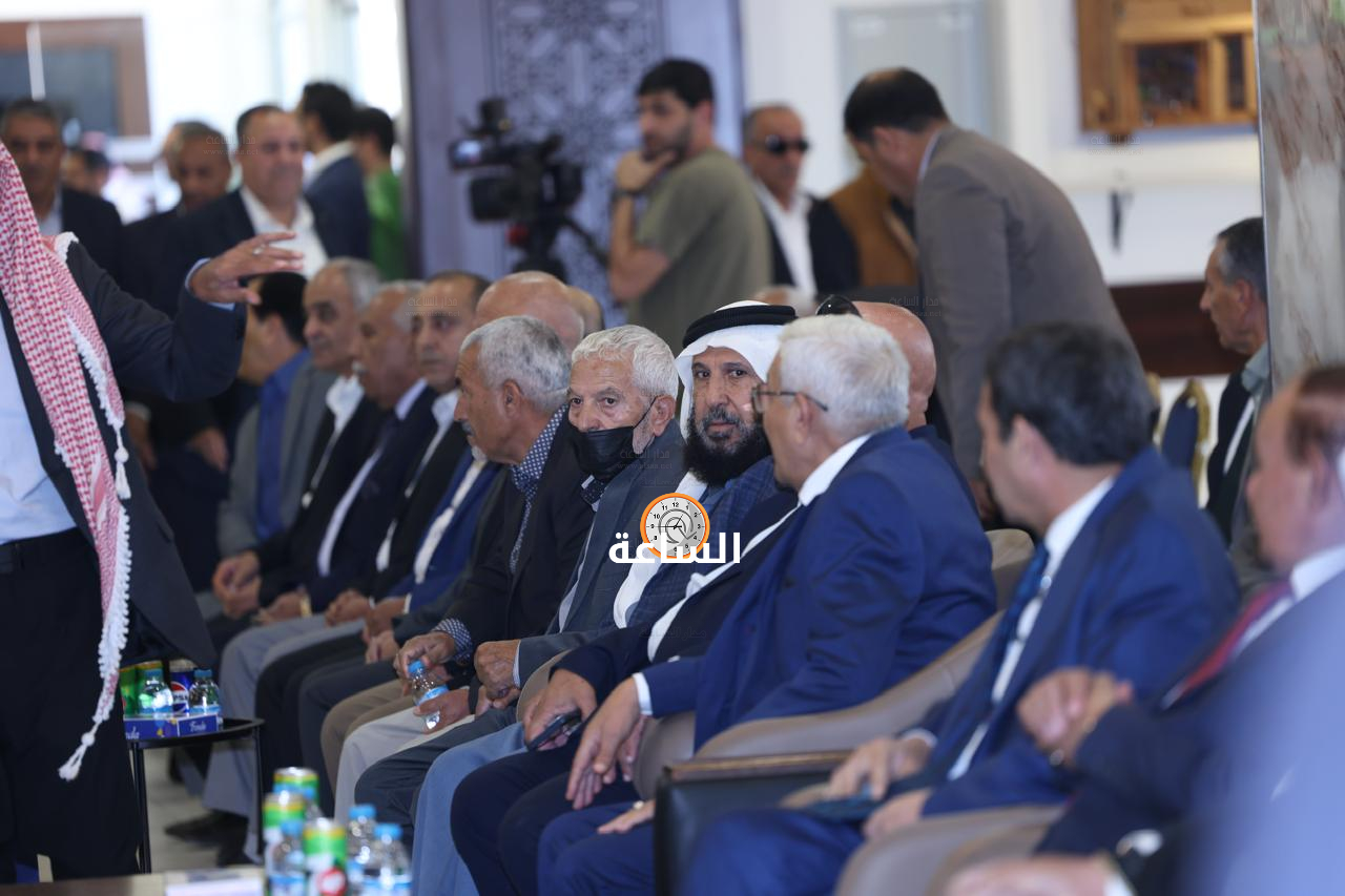 Madar Al-Saa Images 0.37968438939410787