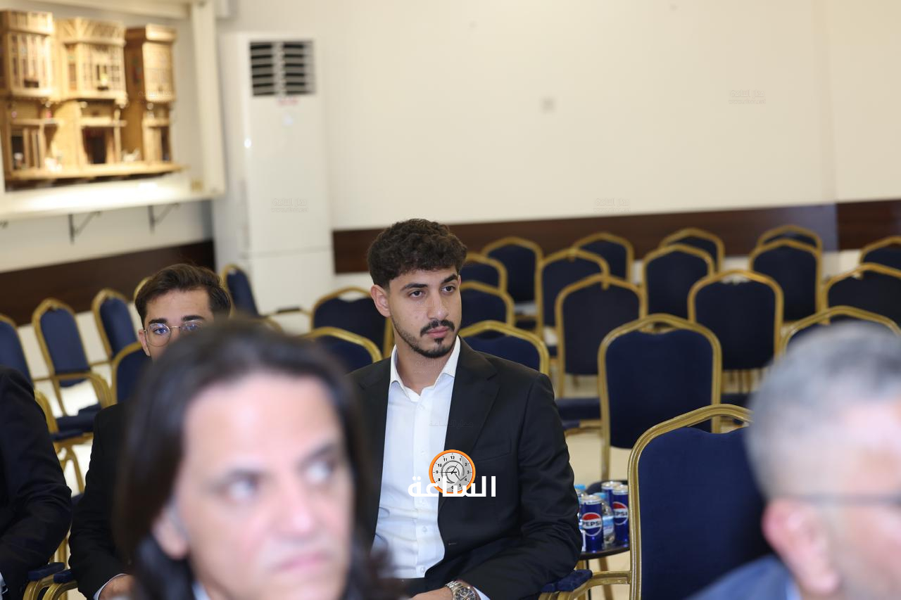 Madar Al-Saa Images 0.8147359609325484