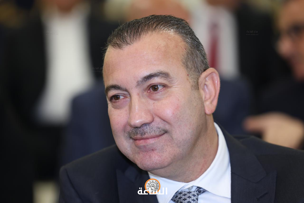Madar Al-Saa Images 0.6413226261689517