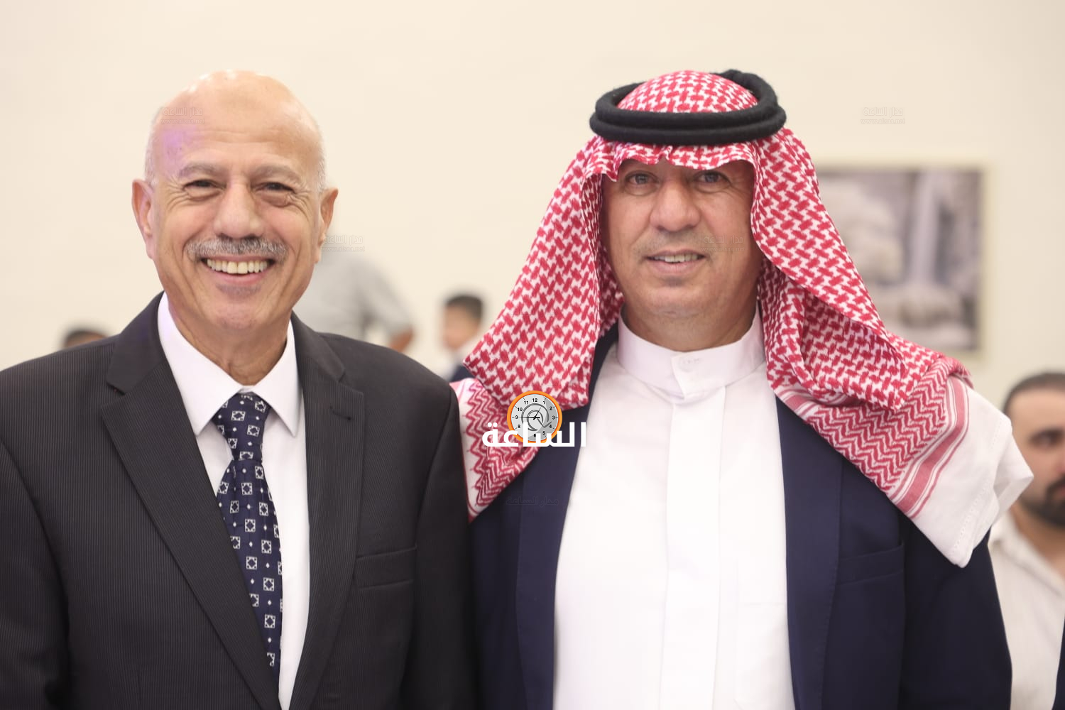 Madar Al-Saa Images 0.8983544114508175