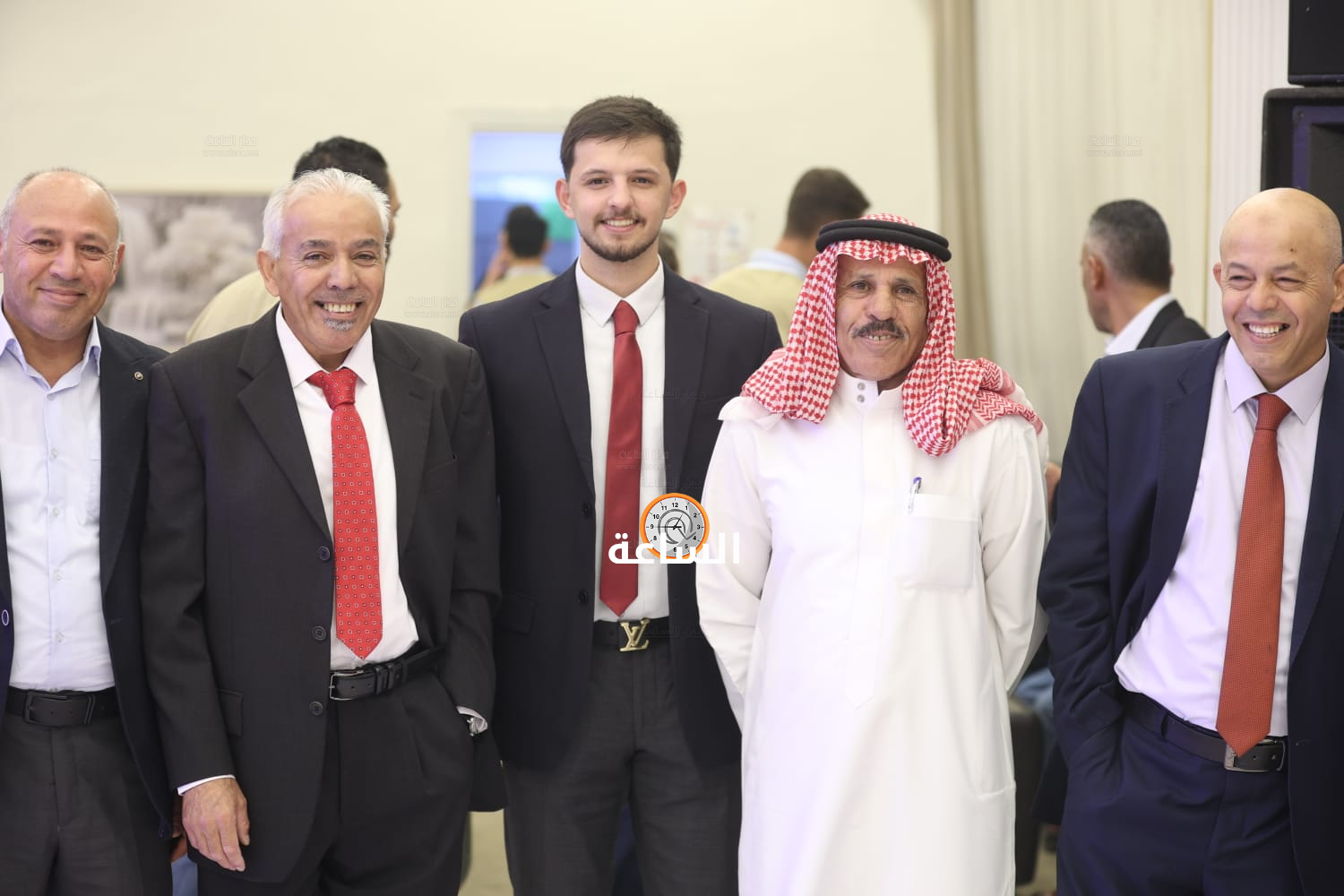 Madar Al-Saa Images 0.5176159557262288