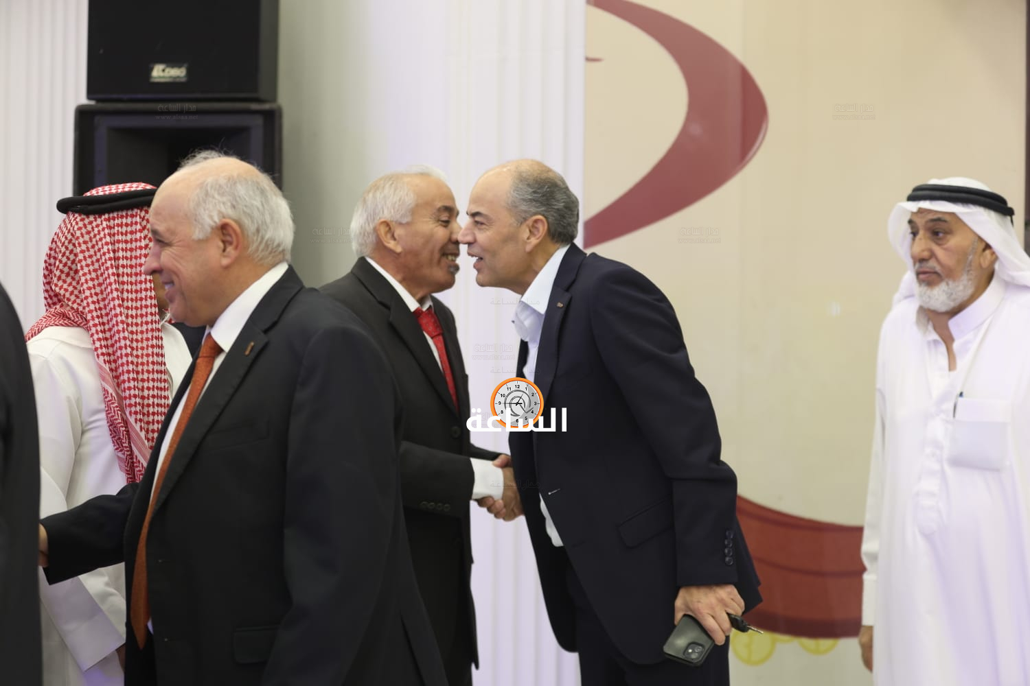 Madar Al-Saa Images 0.6116865290532442
