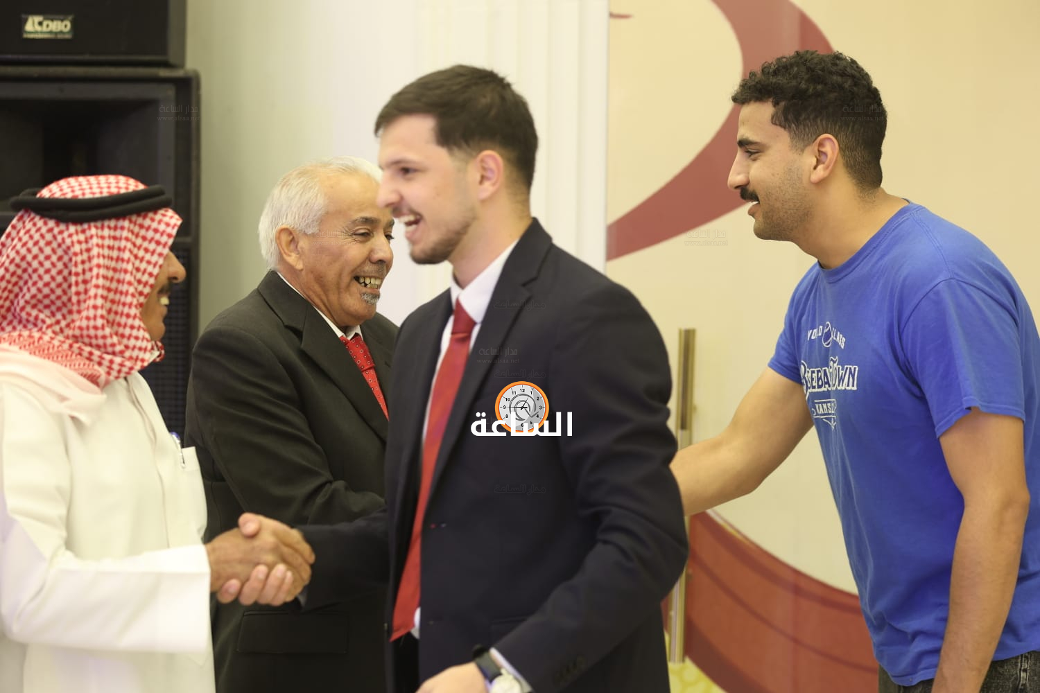 Madar Al-Saa Images 0.790544393594611