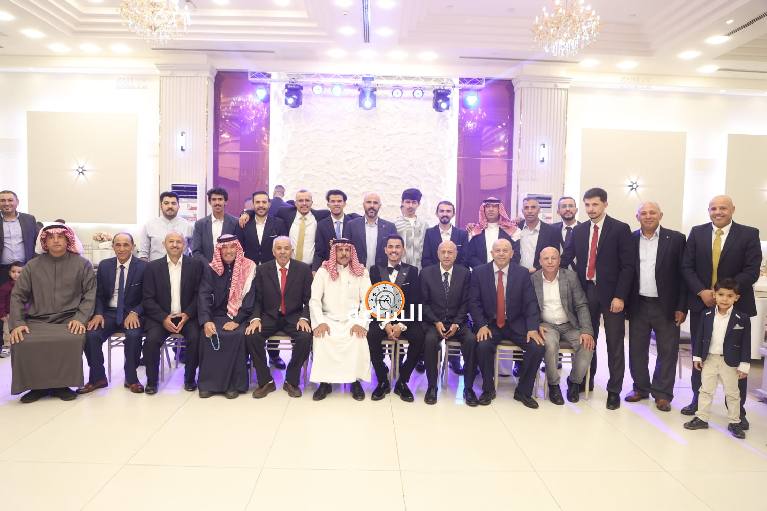 Madar Al-Saa Images 0.3761630512405768