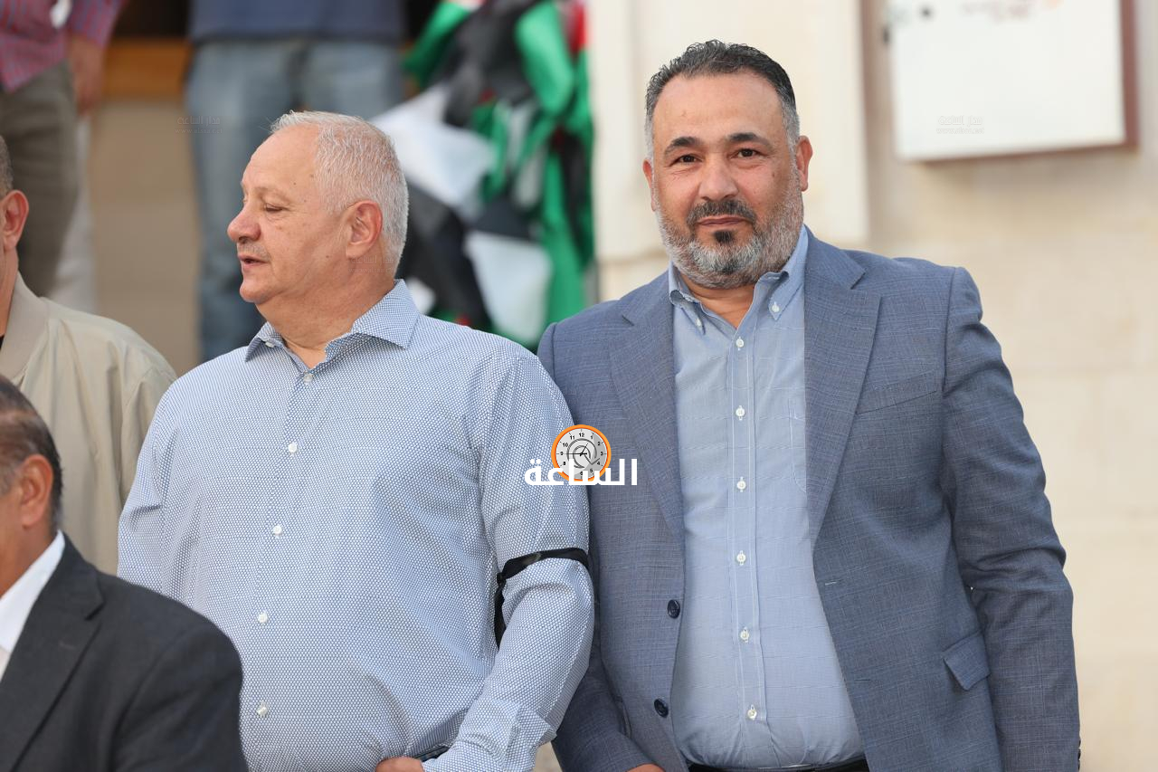 Madar Al-Saa Images 0.9872985419378372