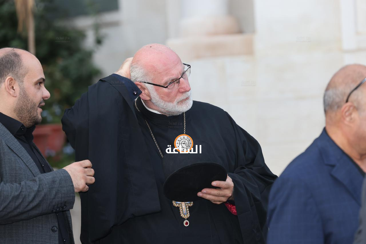 Madar Al-Saa Images 0.417028523950578