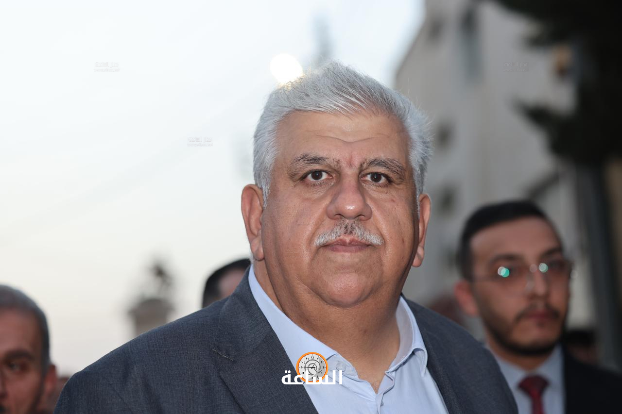 Madar Al-Saa Images 0.039879242342803156