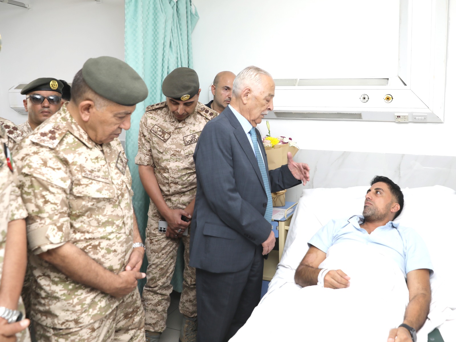 Madar Al-Saa Images 0.7030839179830534