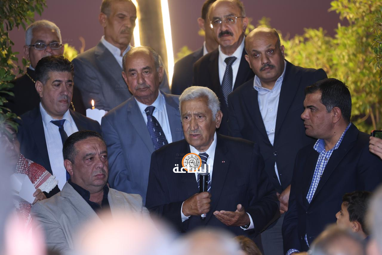 Madar Al-Saa Images 0.7040573113525062
