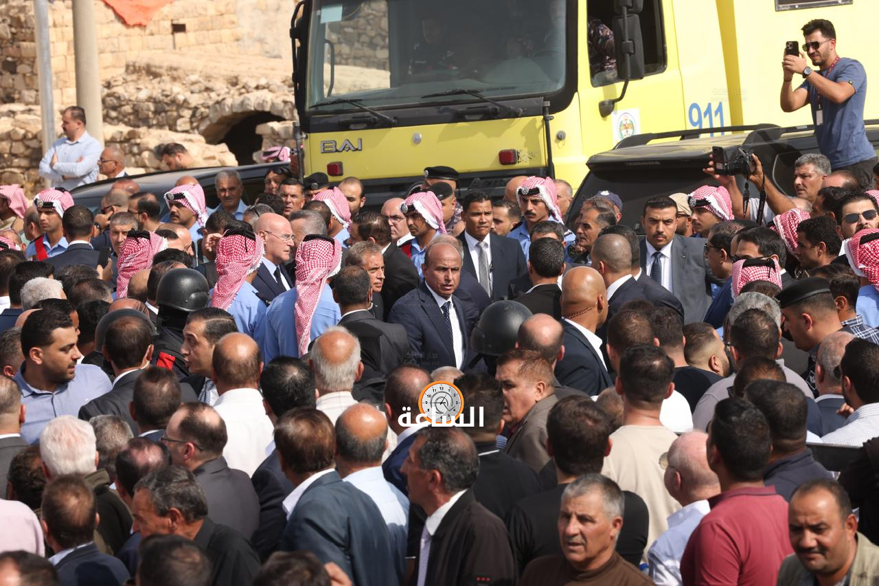 Madar Al-Saa Images 0.9379141822440228
