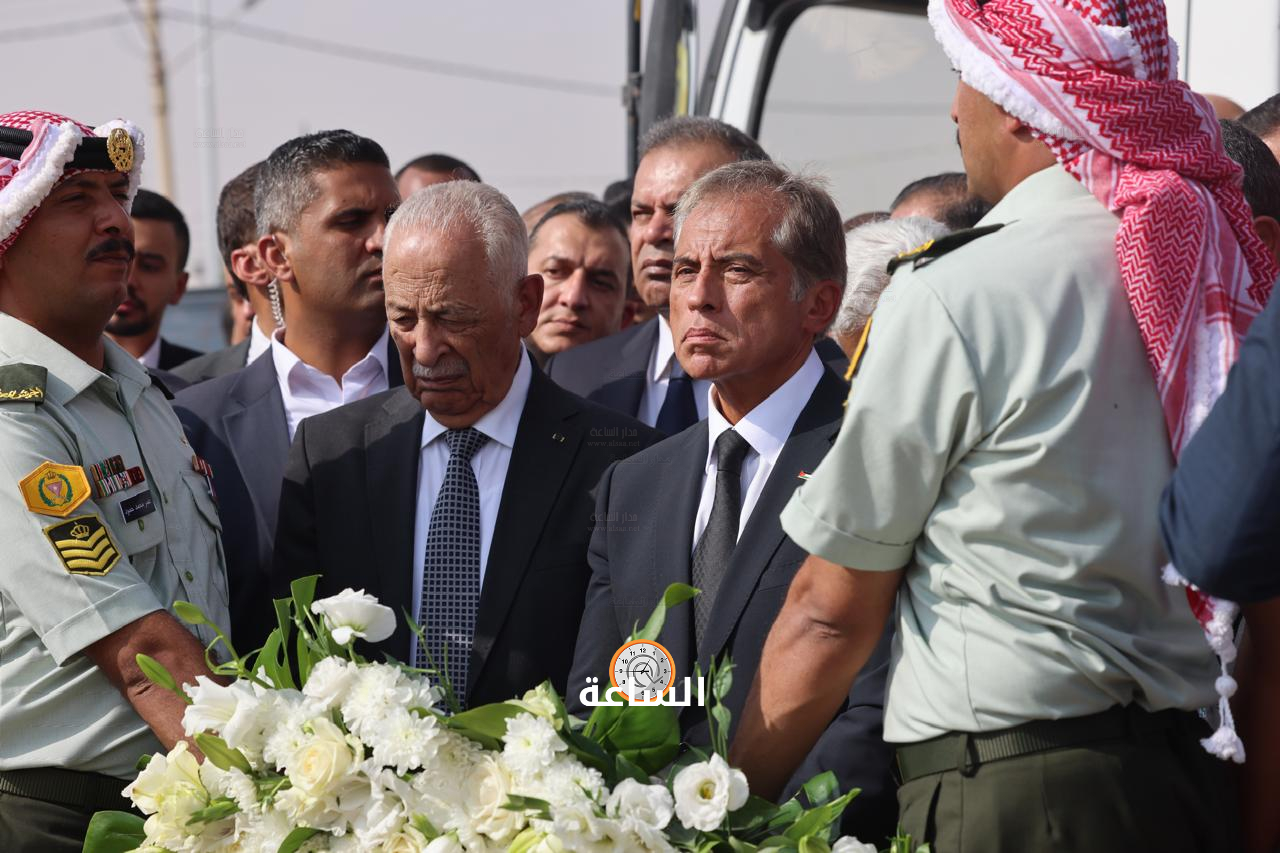Madar Al-Saa Images 0.18243952616580827
