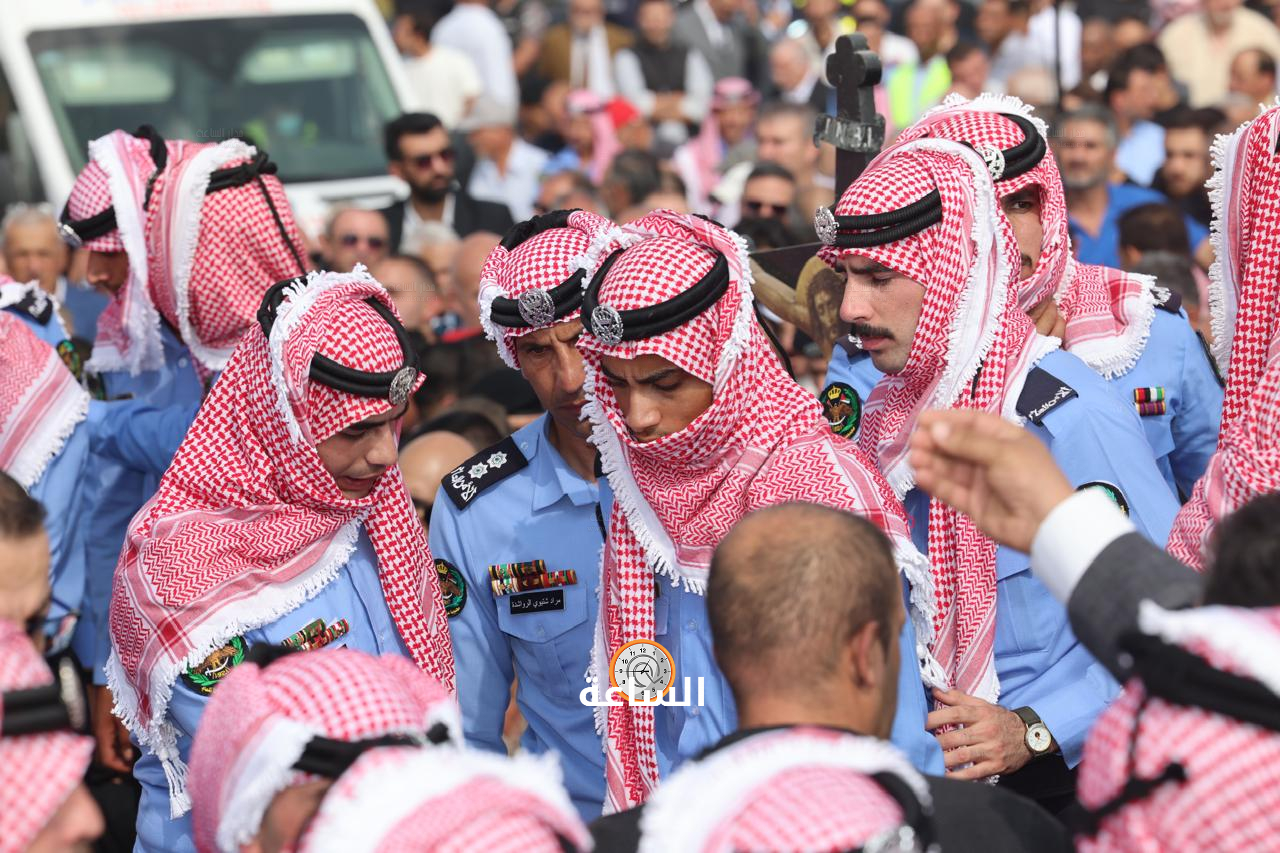 Madar Al-Saa Images 0.14401782693495557