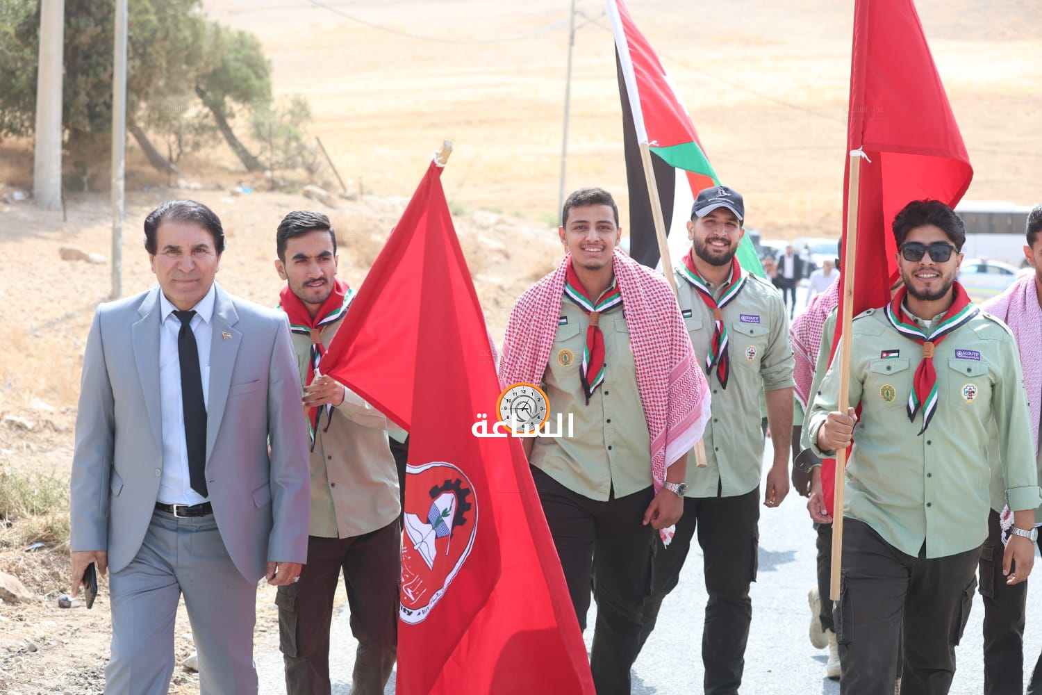 Madar Al-Saa Images 0.9793084300561367
