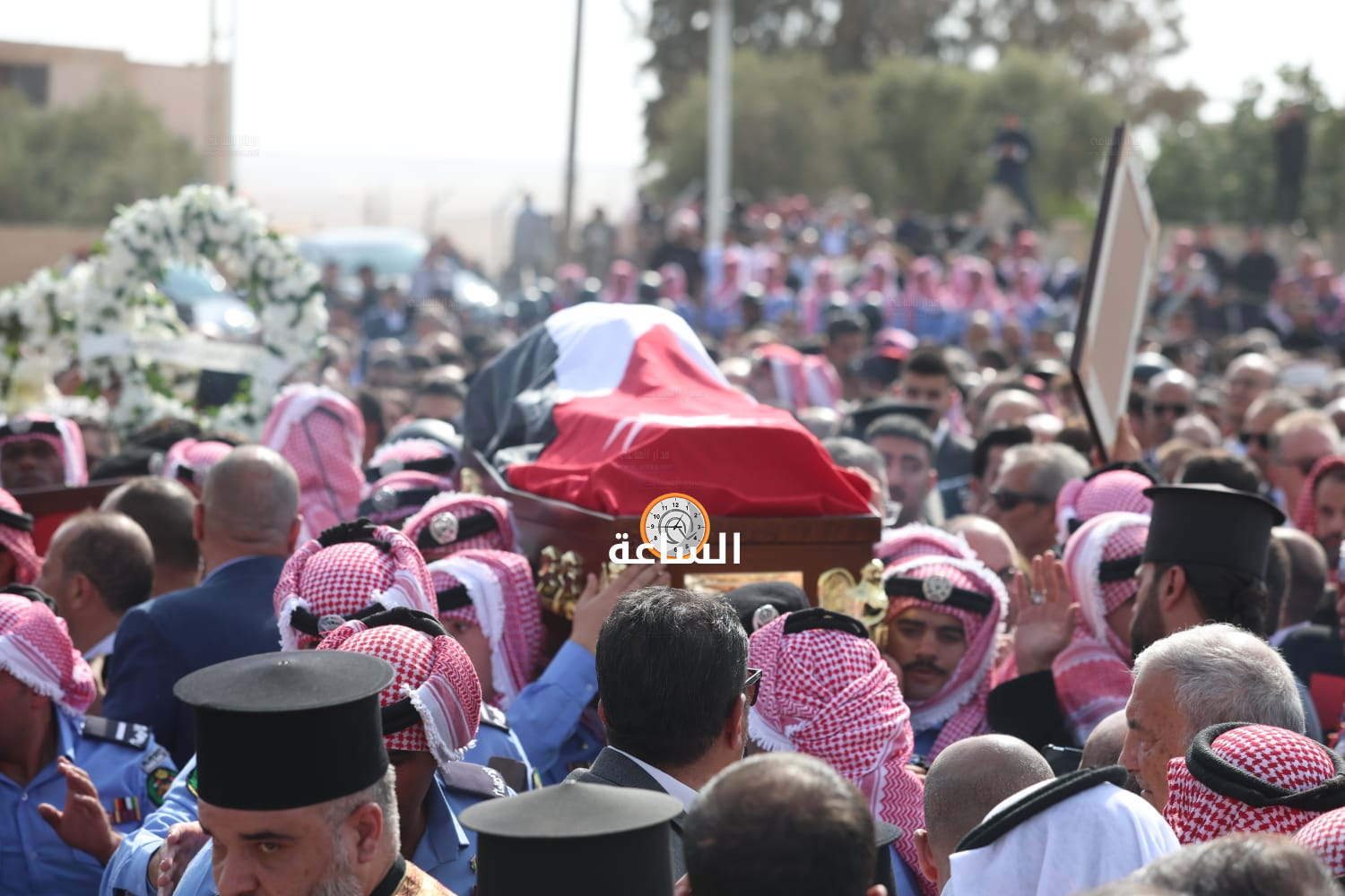 Madar Al-Saa Images 0.0885221533337035