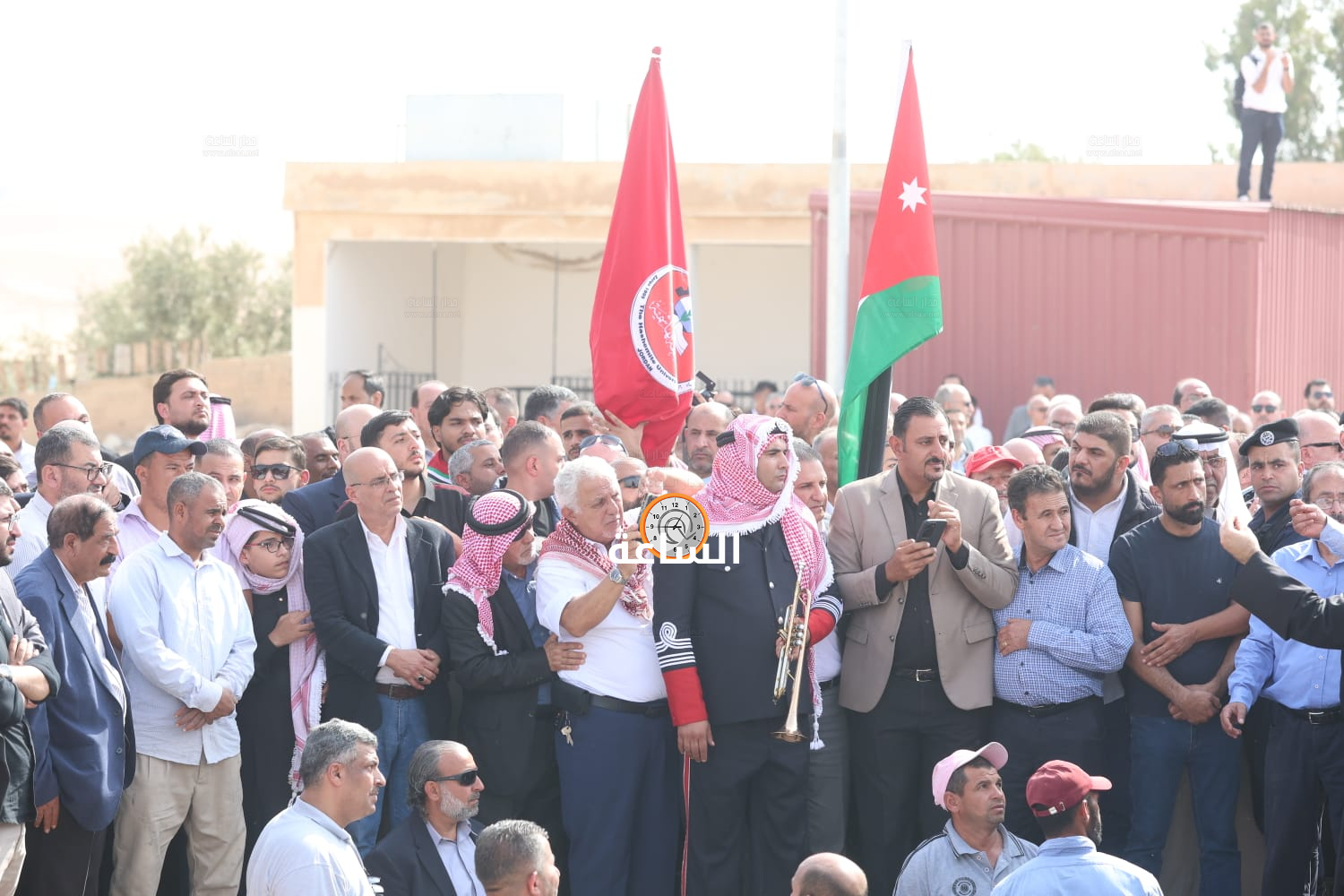 Madar Al-Saa Images 0.8553312381770702