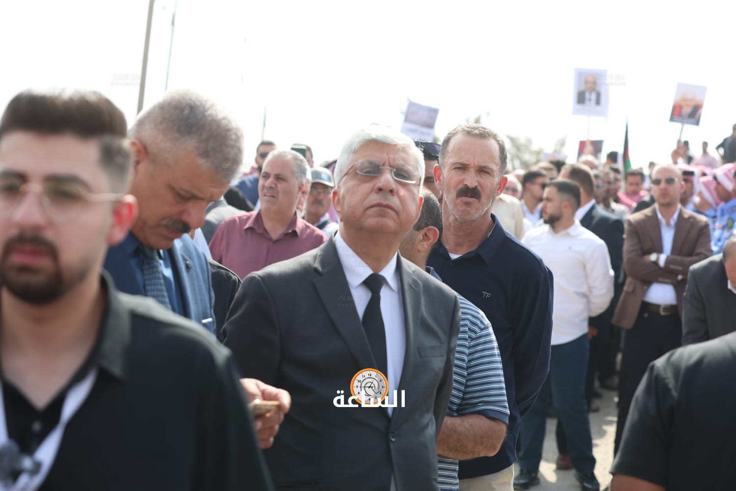 Madar Al-Saa Images 0.864079807808713