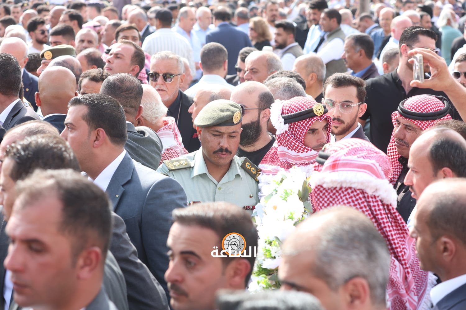 Madar Al-Saa Images 0.4546089037475226